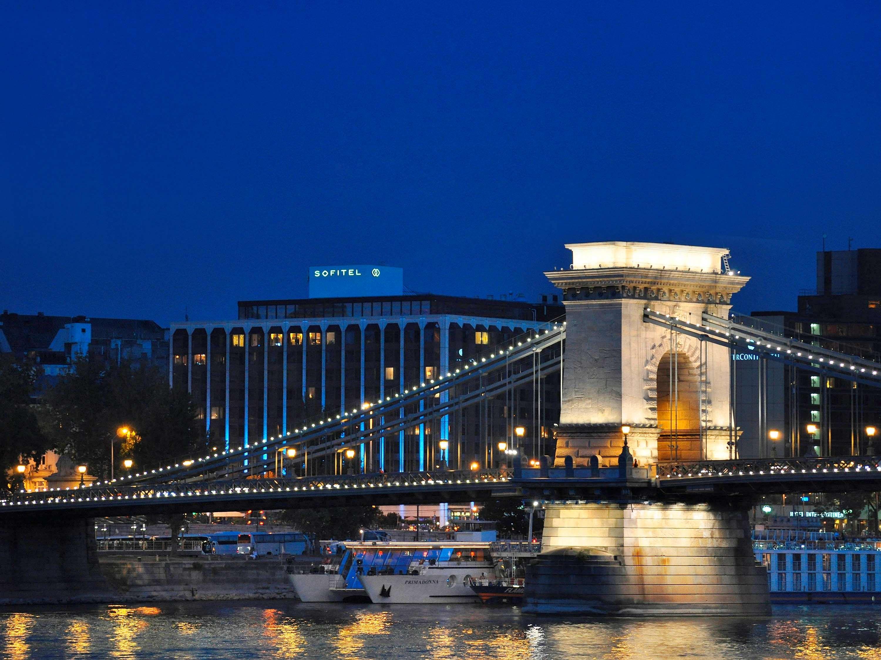 Sofitel Budapest Chain Bridge Exterior photo